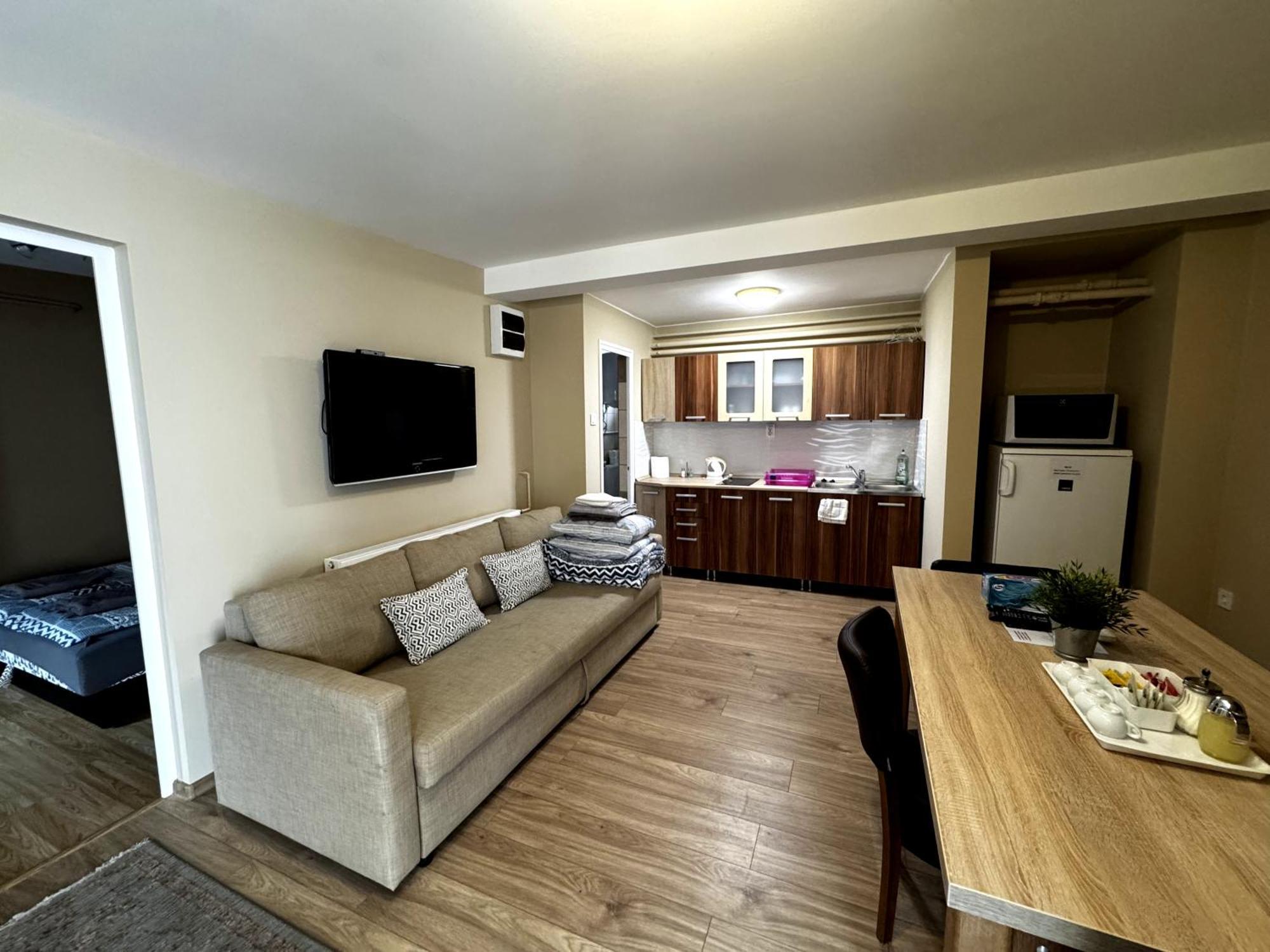 City Apartman Nyíregyháza Esterno foto